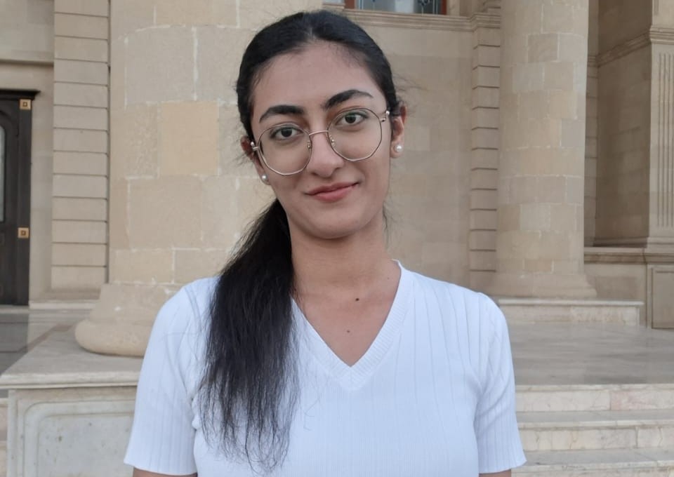 Prezident təqaüdçüsü: Universiteti də əla qiymətlərlə bitirəcəyəm