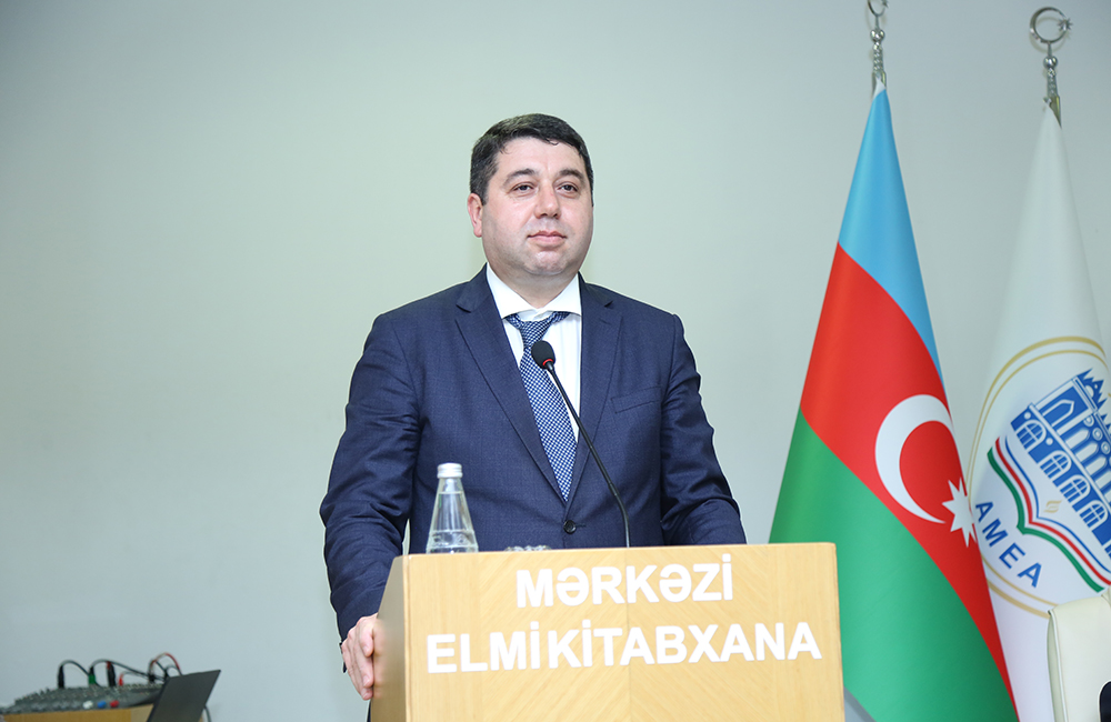 Mübariz İbrahimov adına Təhsil Kompleksində müəllimlər üçün pedaqoji təlim keçirilib