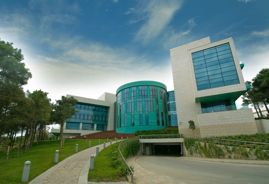 ADA Universitetində ikili diplom proqramları ilə bağlı görüş keçirilib