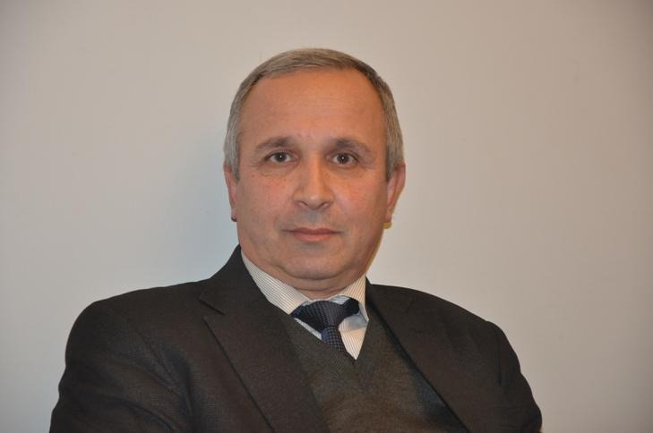 Lal sənədlərin dili ilə danışan “Arxiv adam...”