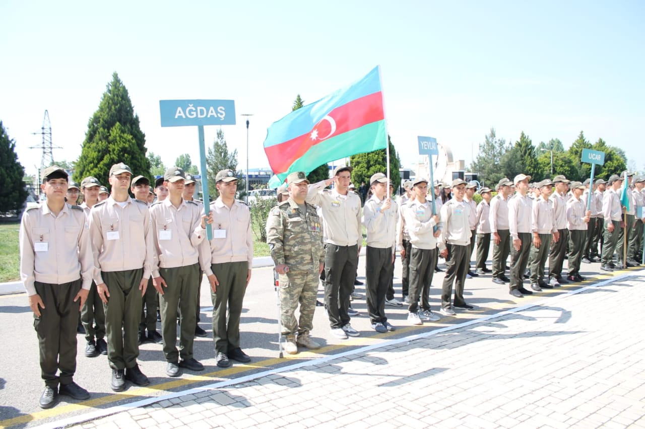 Şagirdlərimə Vətəni necə sevməyi öyrədirəm - Mayor Bayram Hüseynov