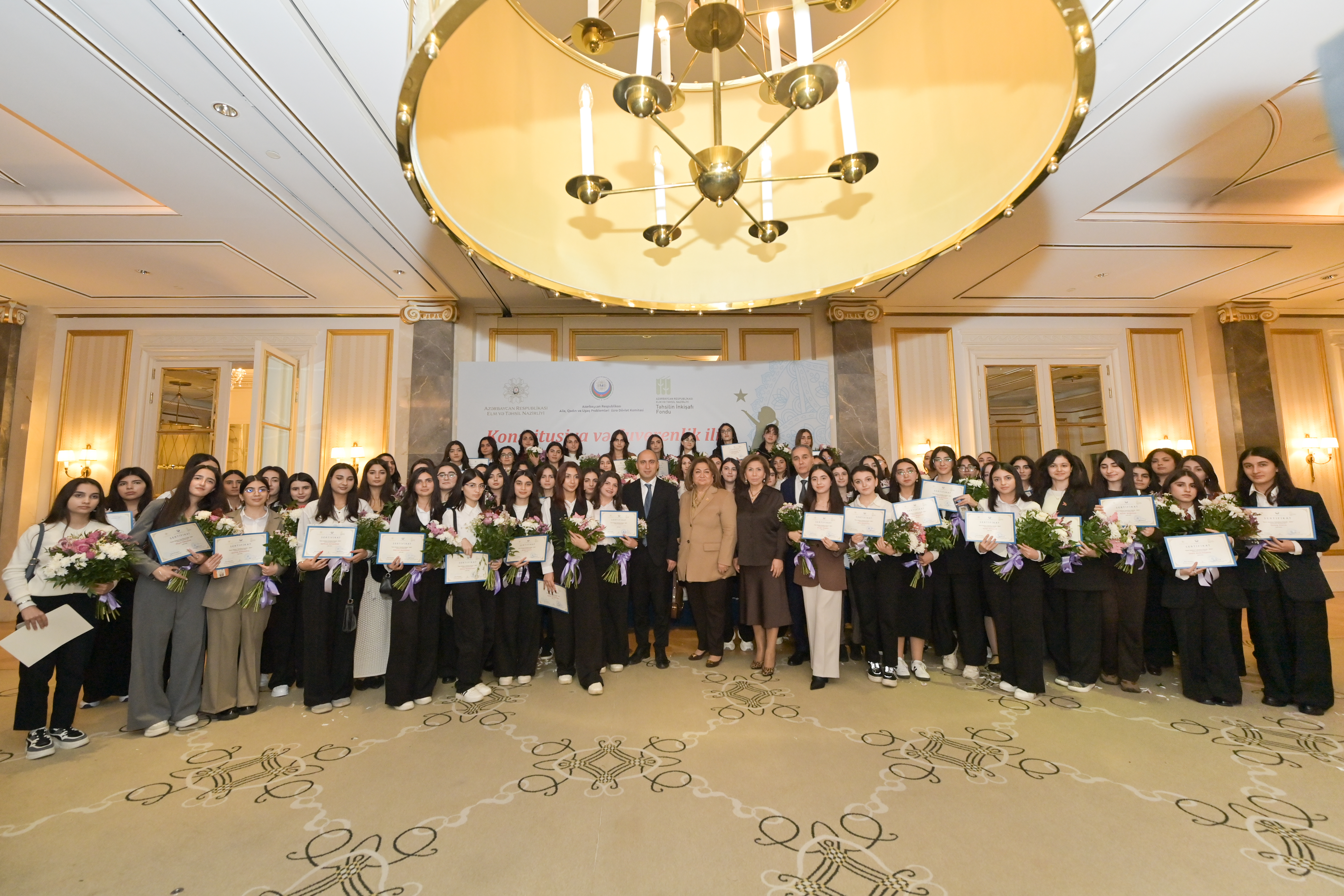 Təhsilin İnkişafı Fondu 500-dən çox qızın təhsilinə dəstək olub