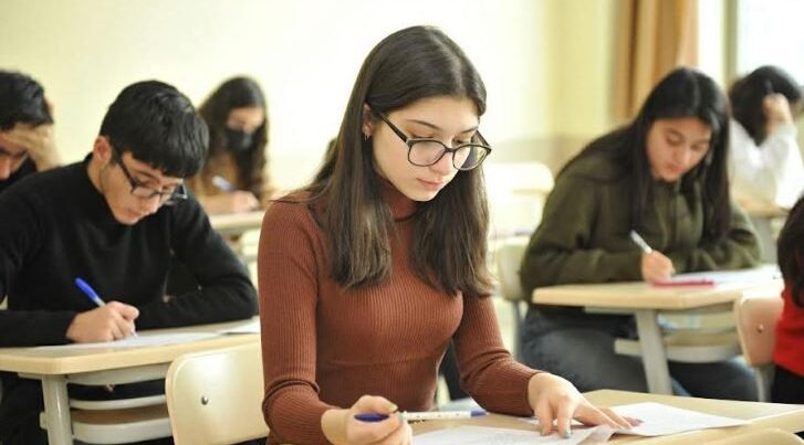 Magistraturaya qəbul imtahanında 32 nəfər 90 baldan yuxarı toplayıb