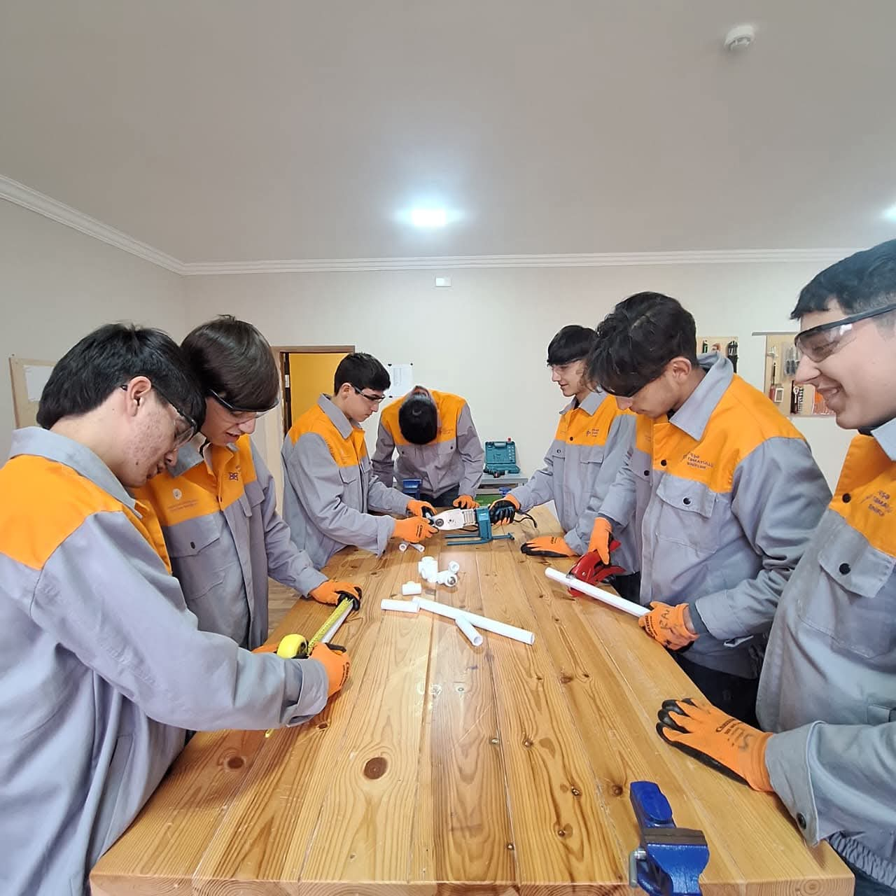 Şirvan-Salyan regionunun 1000-dən çox şagirdi peşə təmayüllü siniflərdə təhsil alır