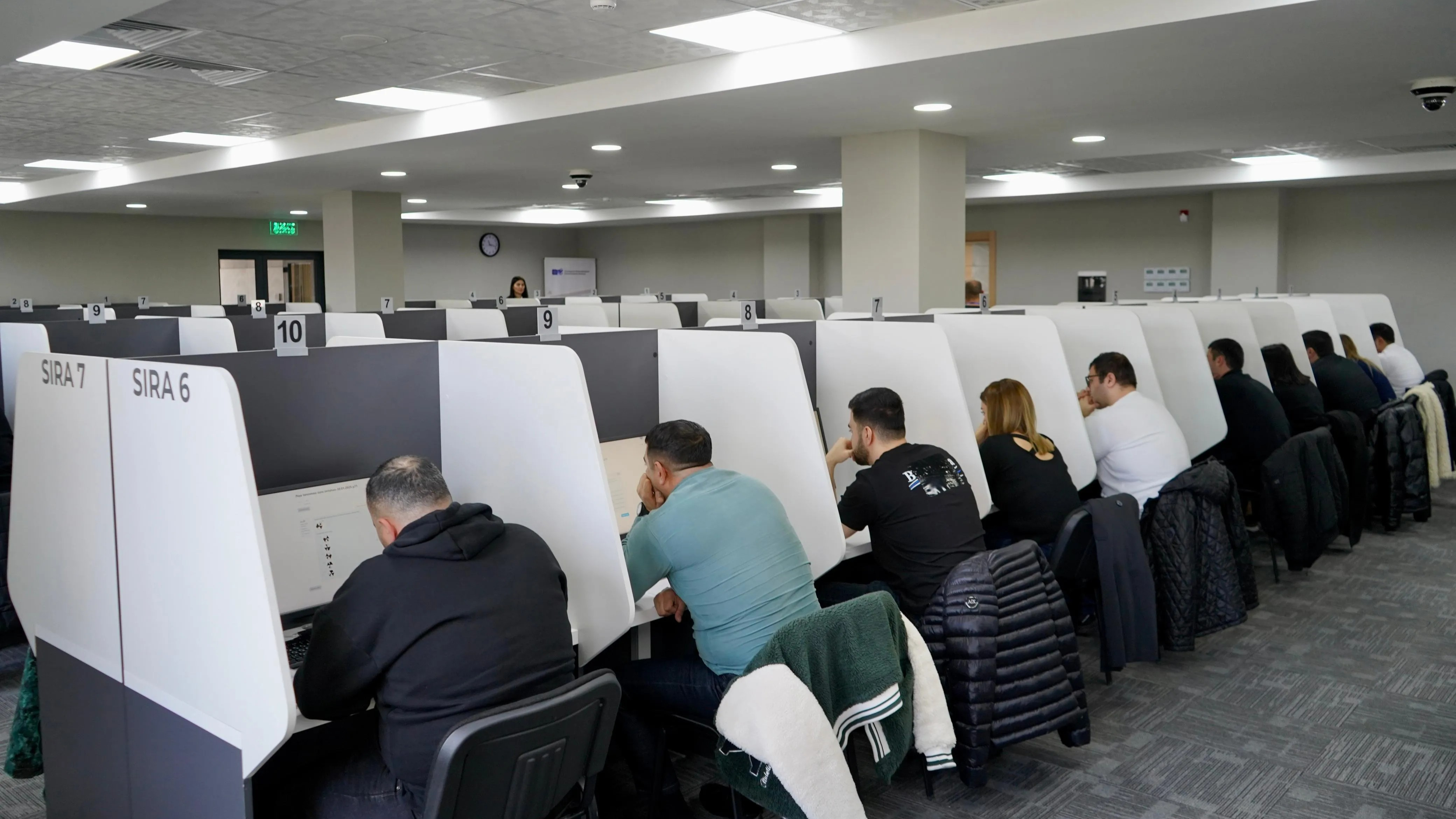 Peşə tanınması imtahanında iştirak edənlərin yalnız 12%-i uğur qazanıb