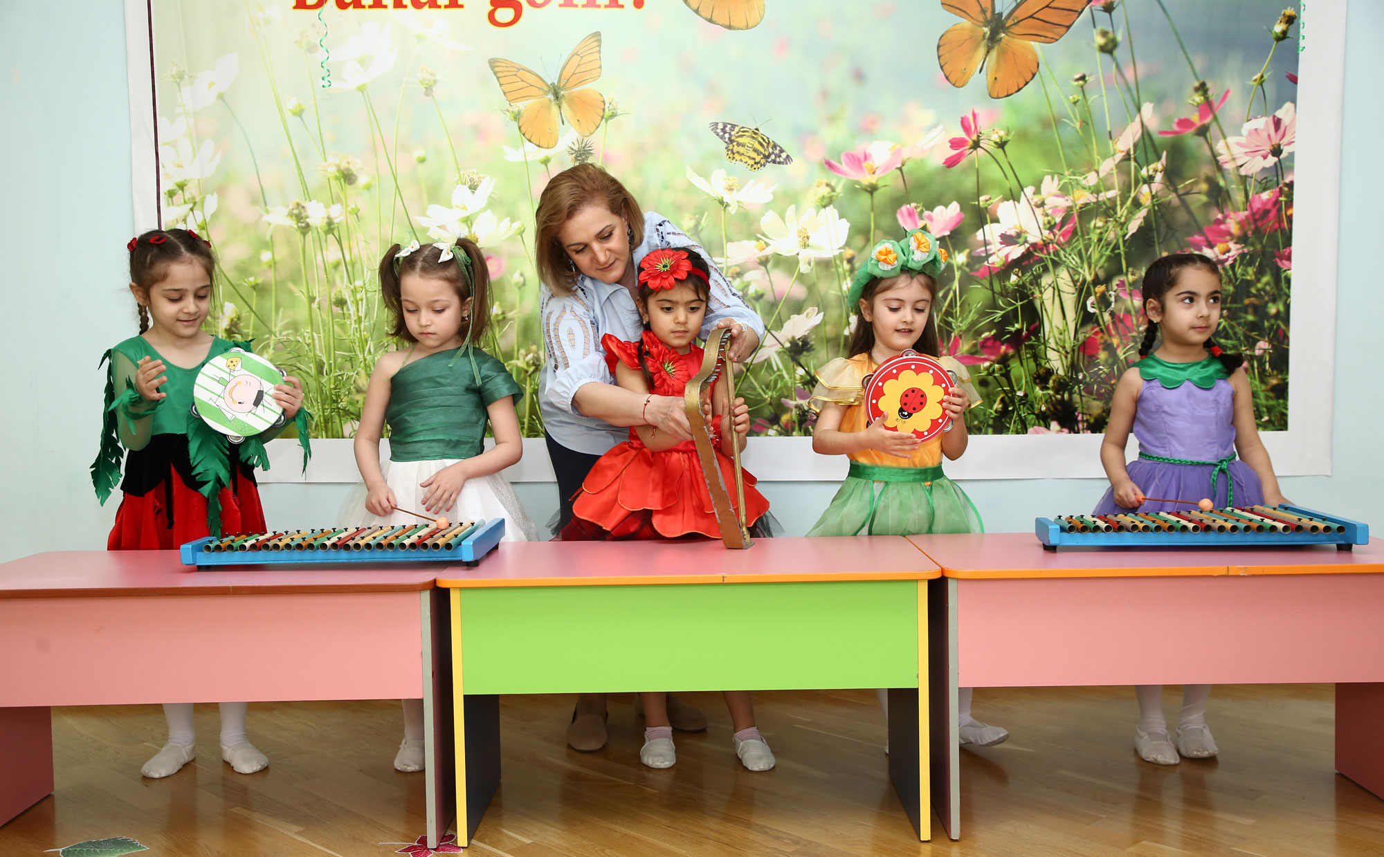 Bağçalarda müəllim işləmək istəyənlərin NƏZƏRİNƏ!