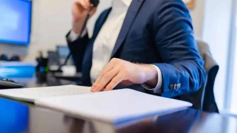 Direktor olmaq istəyənlərin diqqətinə: bu məktəblərdə vakansiyalar var