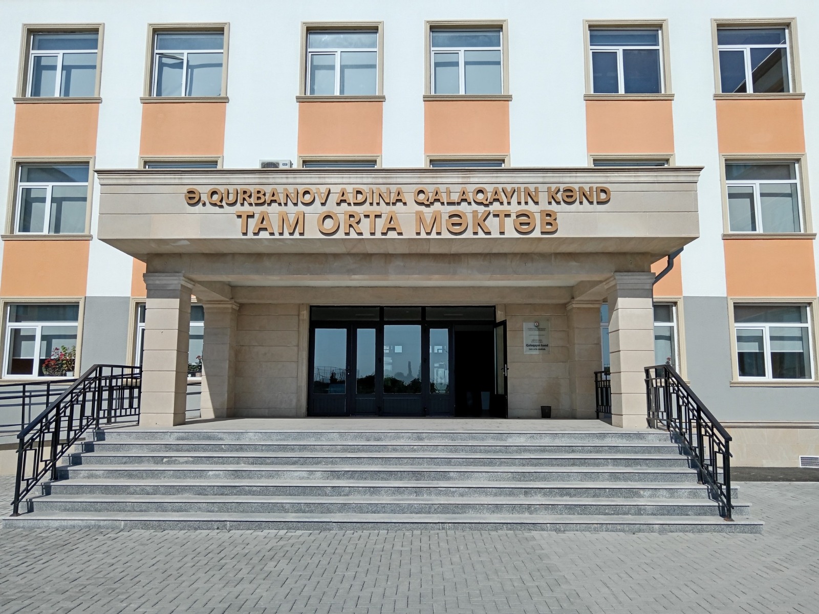 Təhsil infrastrukturu yenilənir: