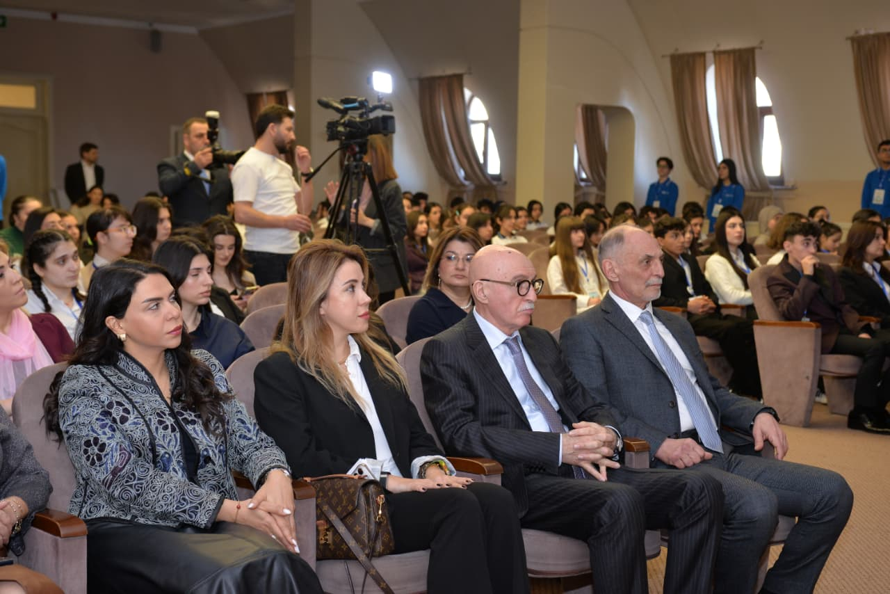 “Hüquqlarınla parla!” layihəsinin bağlanış tədbiri keçirilib