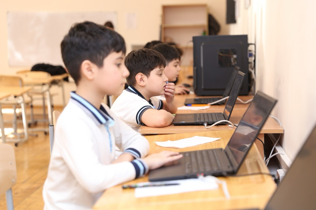 Rəqəmsal bacarıqlar üzrə diaqnostik qiymətləndirilmə keçirilib