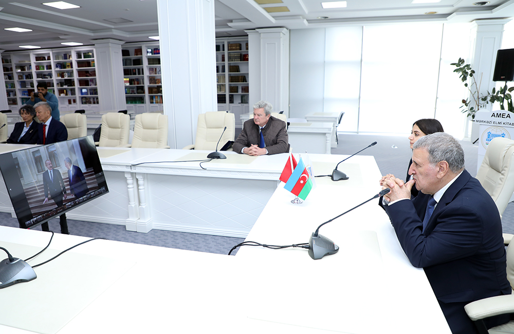 AMEA-nın 80 illik yubileyi çərçivəsində Mərkəzi Elmi Kitabxanada yeni elektron zalın açılışı olub