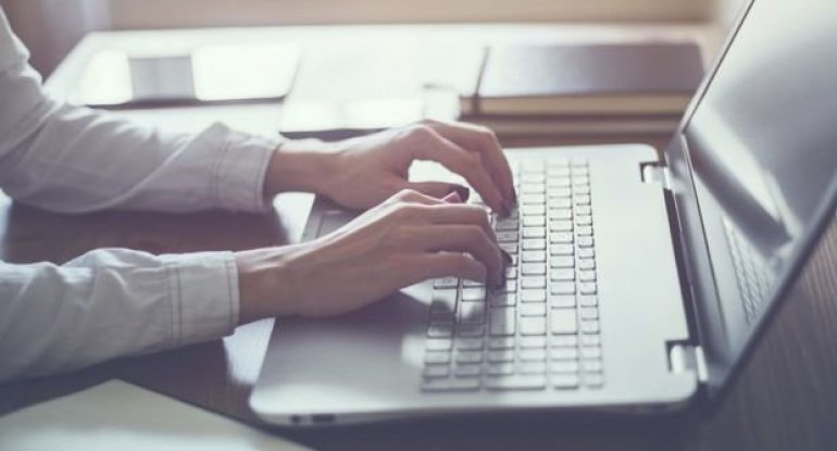 Gələn ildən liseylərə qəbul imtahanları elektron qaydada keçirilə bilər