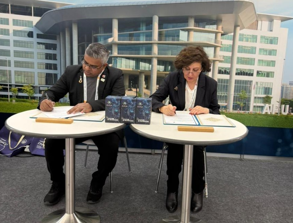 AzMİU və Malayziya universiteti arasında əməkdaşlıq memorandumu imzalanıb