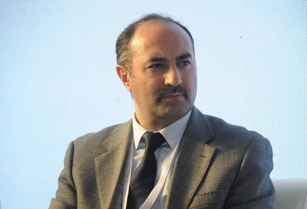 “Müəllimlərin qiymətləndirmə materiallarını bölüşmələrini dəstəkləmirəm” – Dərslik müəllifi