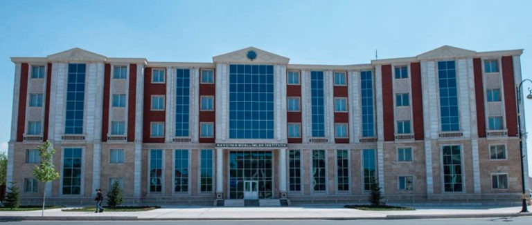 Naxçıvan Müəllimlər İnstitutu bağlanır?