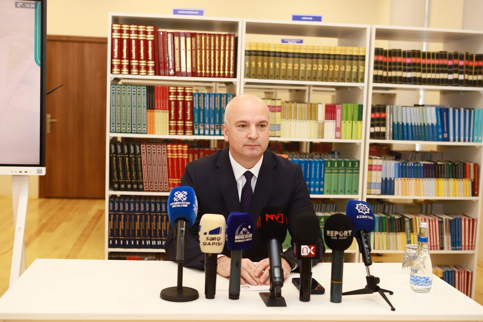 Kimlər sertifikatlaşdırmadan azad ediləcək? – Nazirdən açıqlama