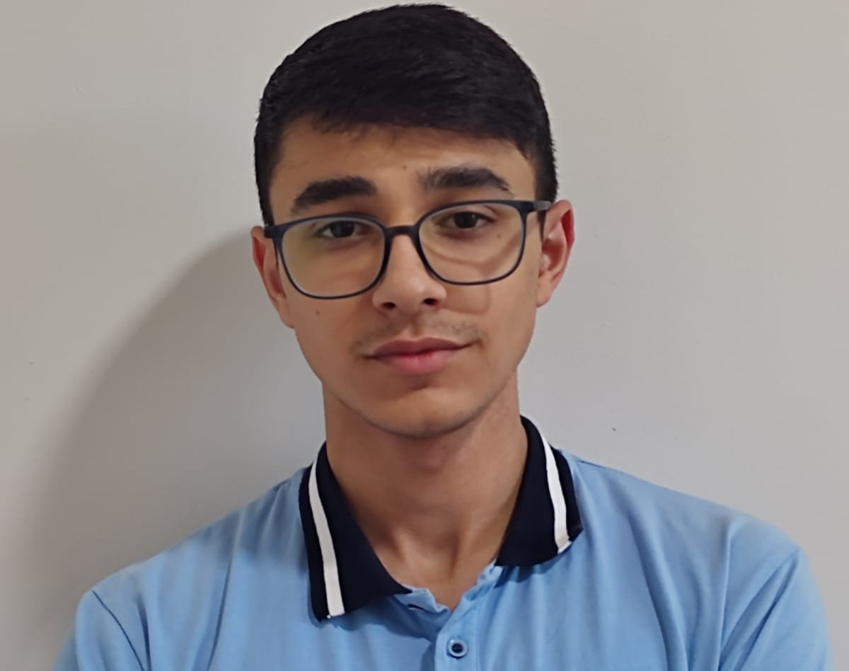 Robotları sülh üçün istifadə etmək istəyirəm - Dünya birincisi - Dünya birincisi