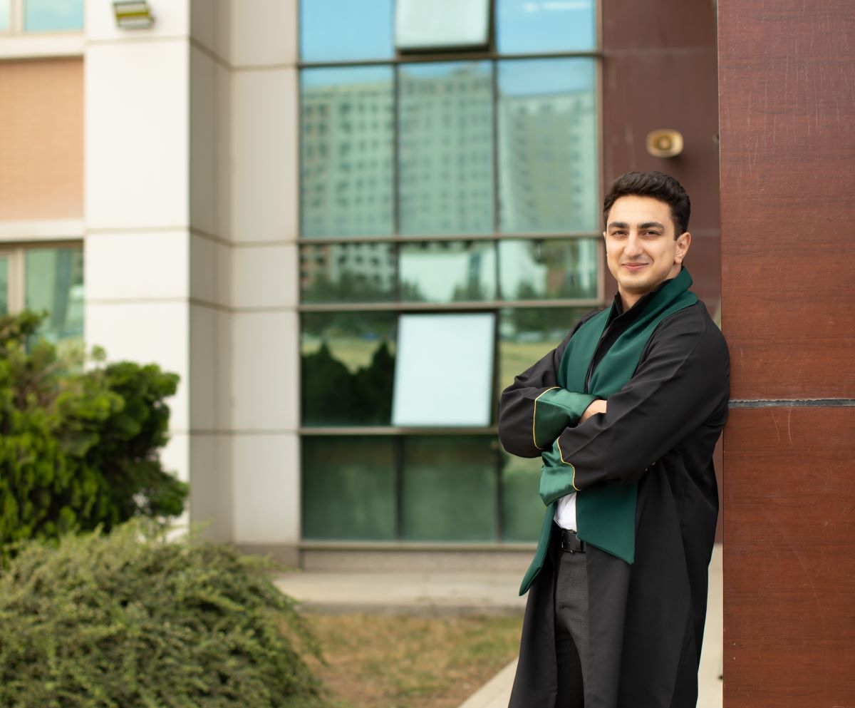 BMU məzunu tam təqaüdlə Şanxay Universitetinə qəbul olub