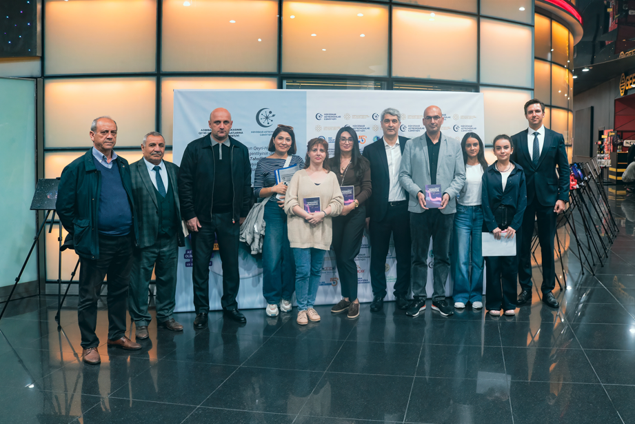 “ASTRONOMİYA OLİMPİADALARI: Məsələlər və onların həlləri” kitabının təqdimatı keçirilib