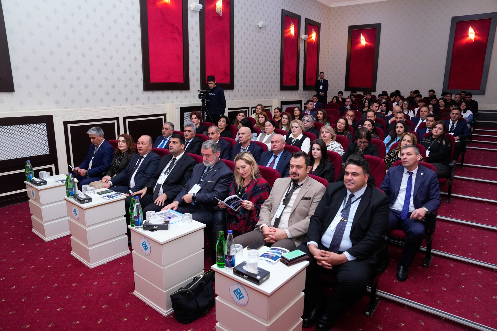 NDU-da “Texnoparkların təhsildə və iqtisadi inkişafda rolu” simpoziumu keçirilib