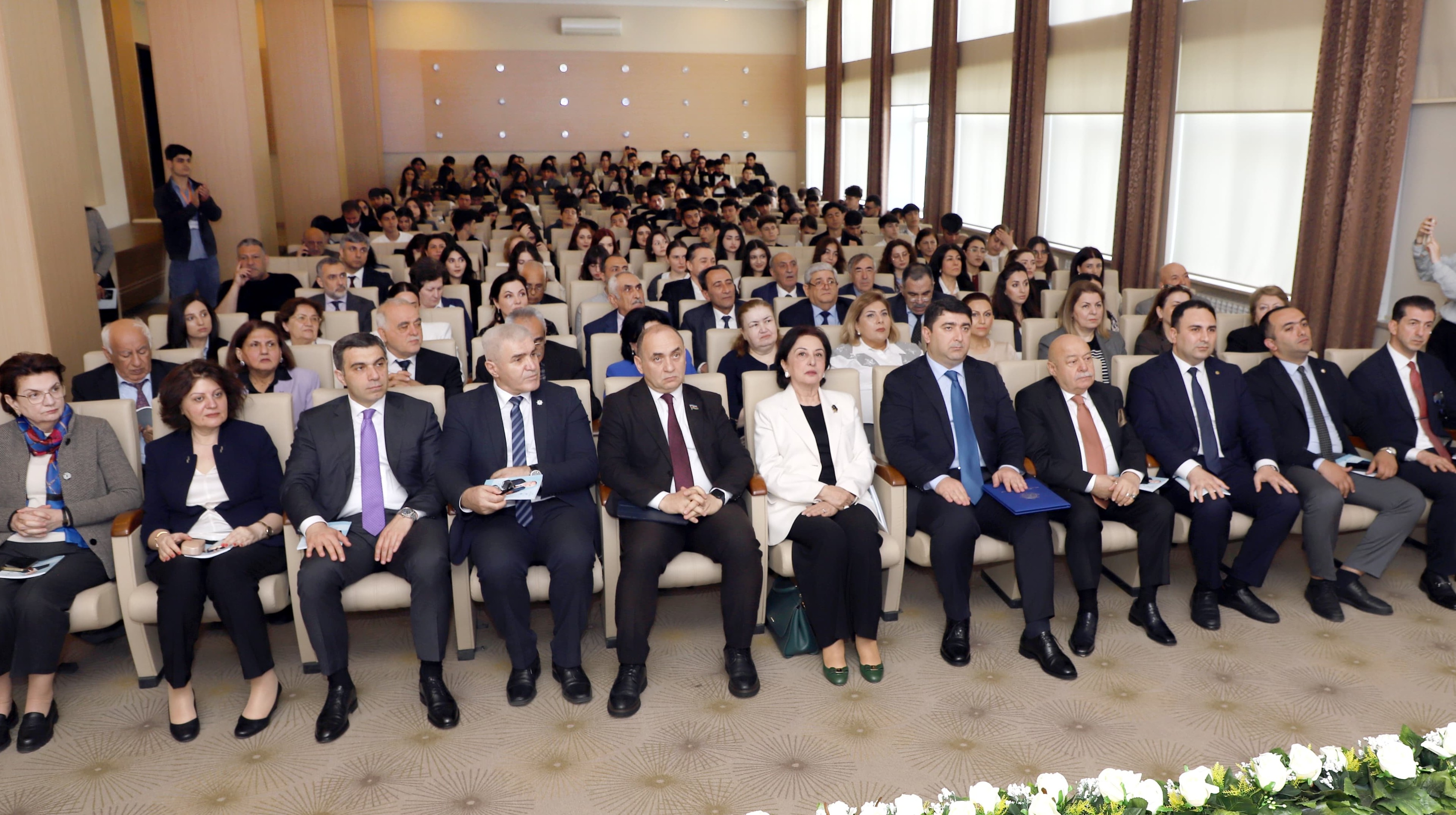Tələbə və magistrantların 47-ci ənənəvi elmi konfransı öz işinə başlayıb