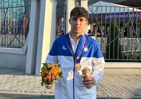 Naxçıvan məktəblisi MDB Oyunlarının medalçısı olub