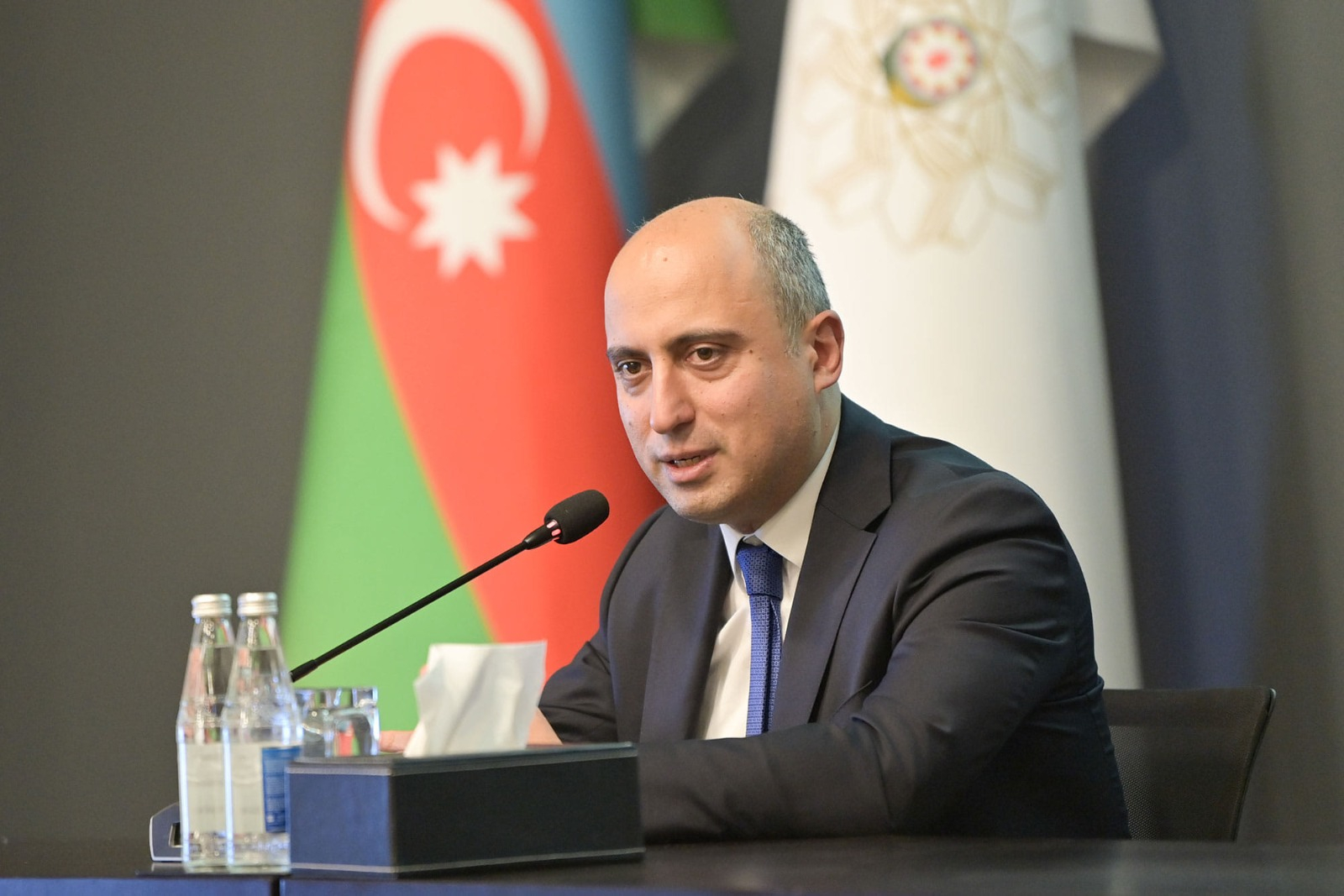 Nazir Gürcüstandakı soydaşlarımızın ali təhsil imkanlarından danışdı