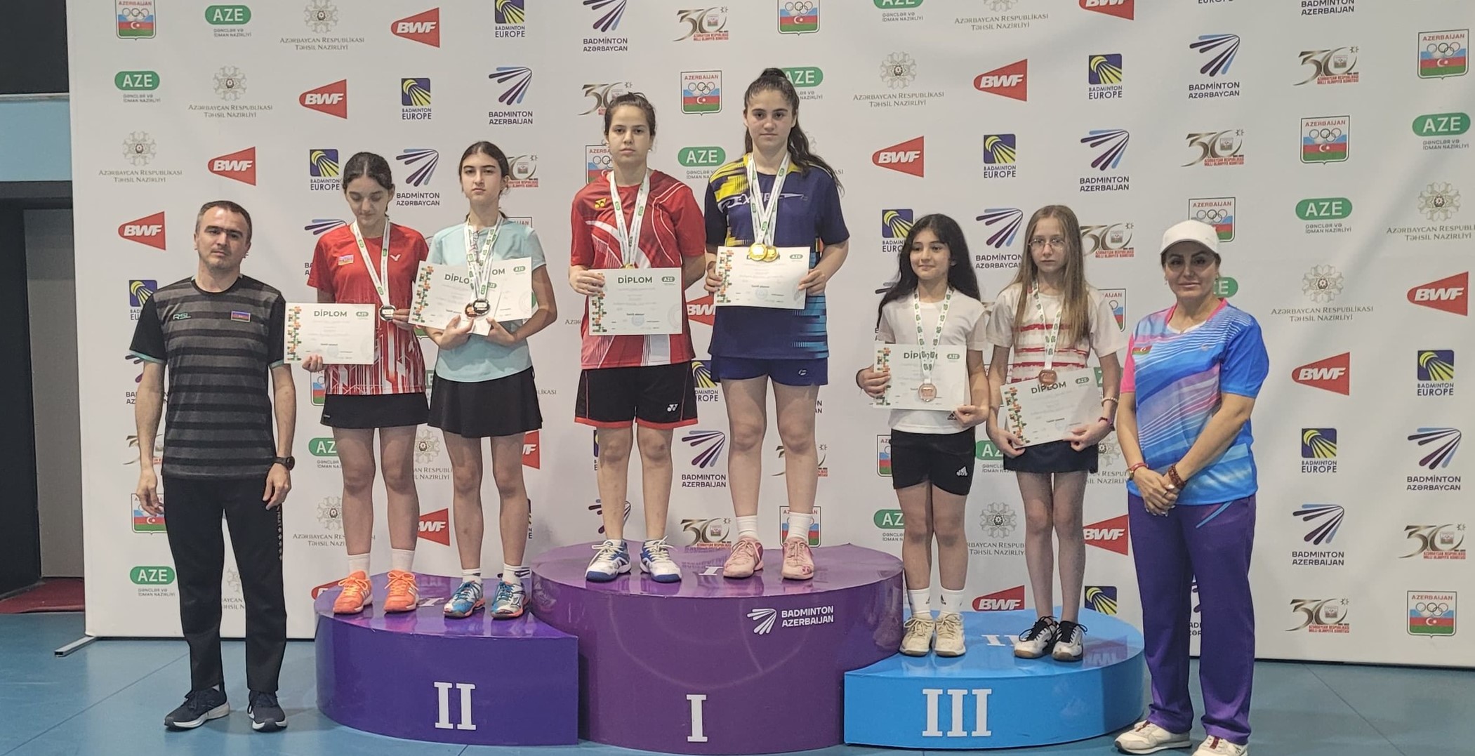 Məktəblilər arasında badminton üzrə respublika birinciliyi keçirilib