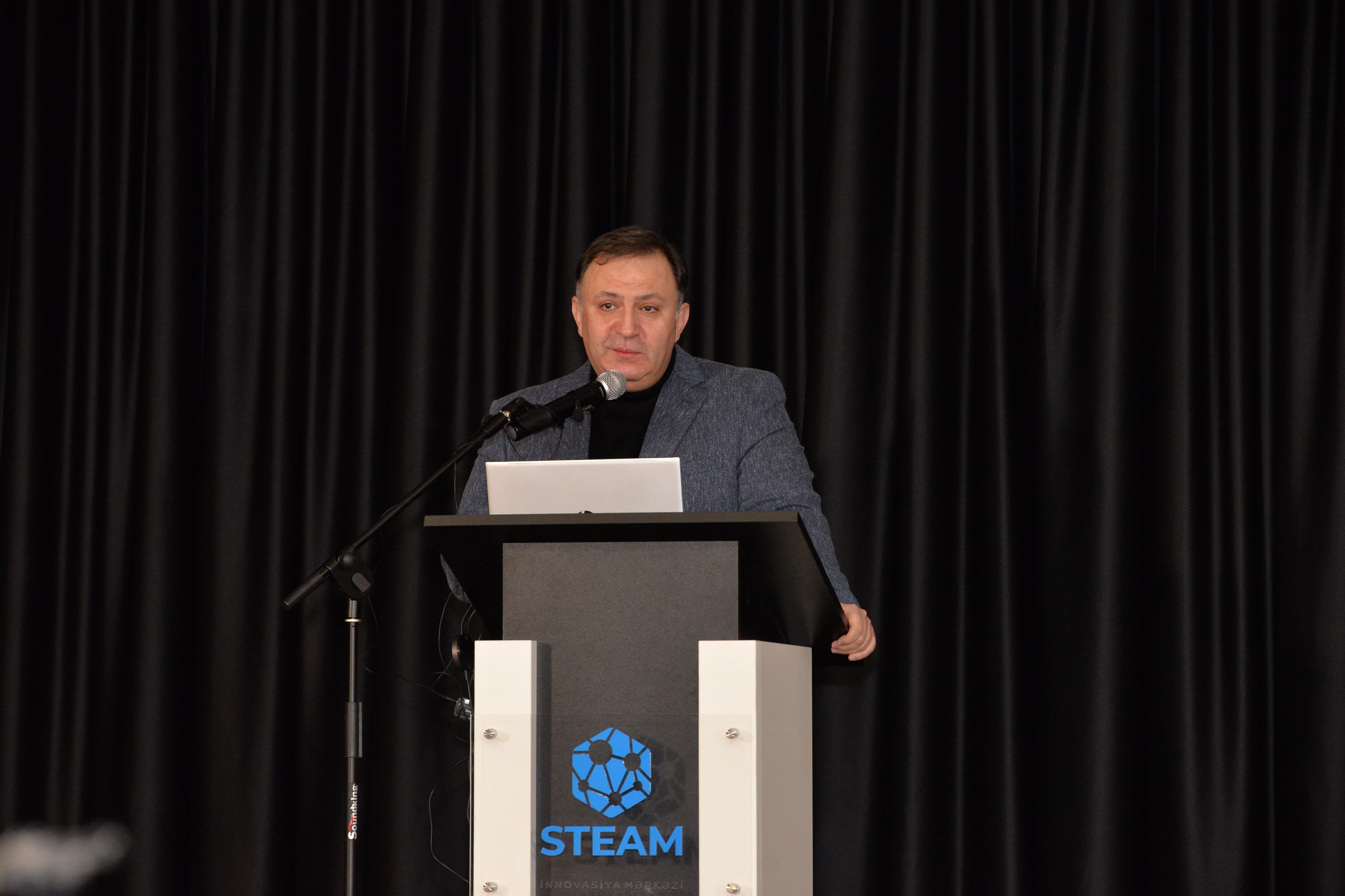 Layihə rəhbəri: STEAM dərsləri müxtəlif proqramlar üzrədir