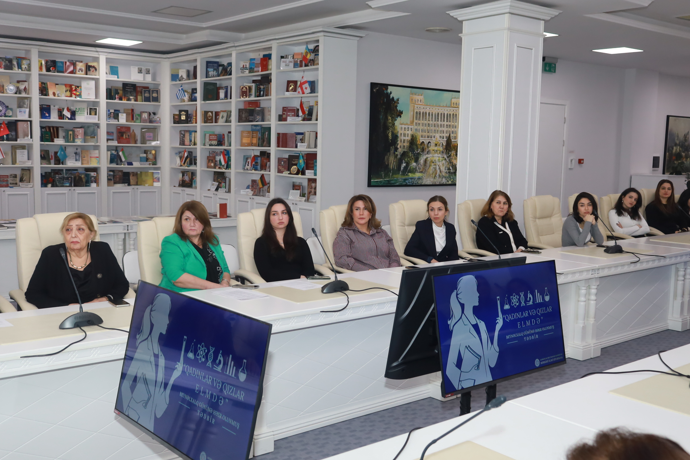 MEK-də “Azərbaycan qadınlarının dünya elminə töhfəsi” adlı tədbir keçirilib