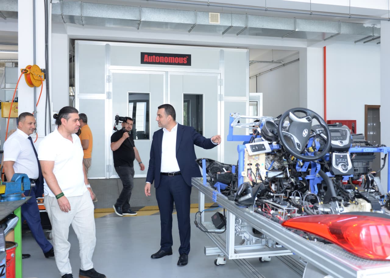"Peşə təhsili alanlar kitabdan yox, təcrübədən öyrənirlər!" – Mediaturdan maraqlı təəssüratlar
