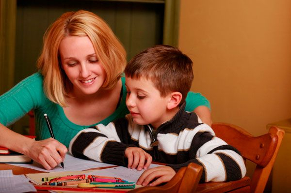 Dünənin və bu günün valideynləri: Onların təhsilə baxışı necə dəyişib?
